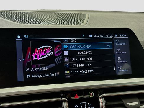 Used 2022 BMW 330e xDrive w/ Convenience Package image 21