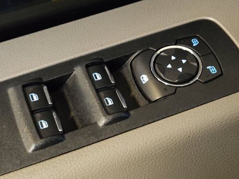 Used 2019 Ford F150 XLT image 27