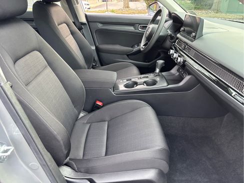 Used 2025 Honda Civic LX image 25