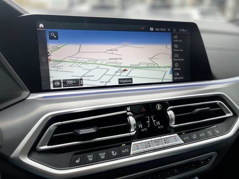 Used 2022 BMW X5 xDrive40i w/ Executive Package image 26