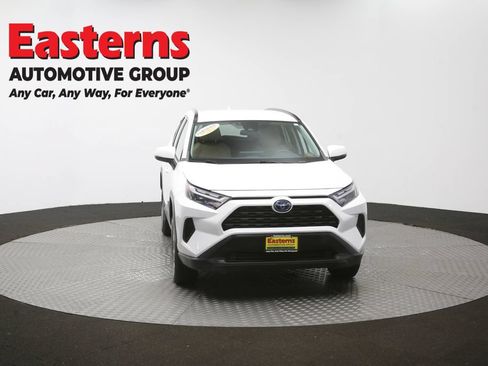 Used 2023 Toyota RAV4 LE AWD/4WD image 50