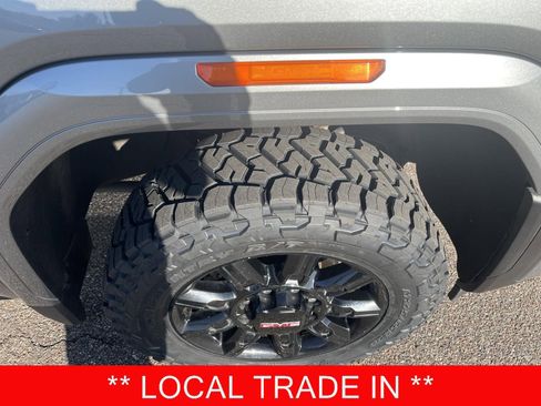 Used 2024 GMC Sierra 2500 AT4 w/ AT4 Premium Plus Package image 5