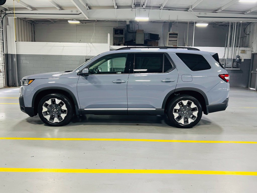 New 2026 Honda Pilot Touring image 18