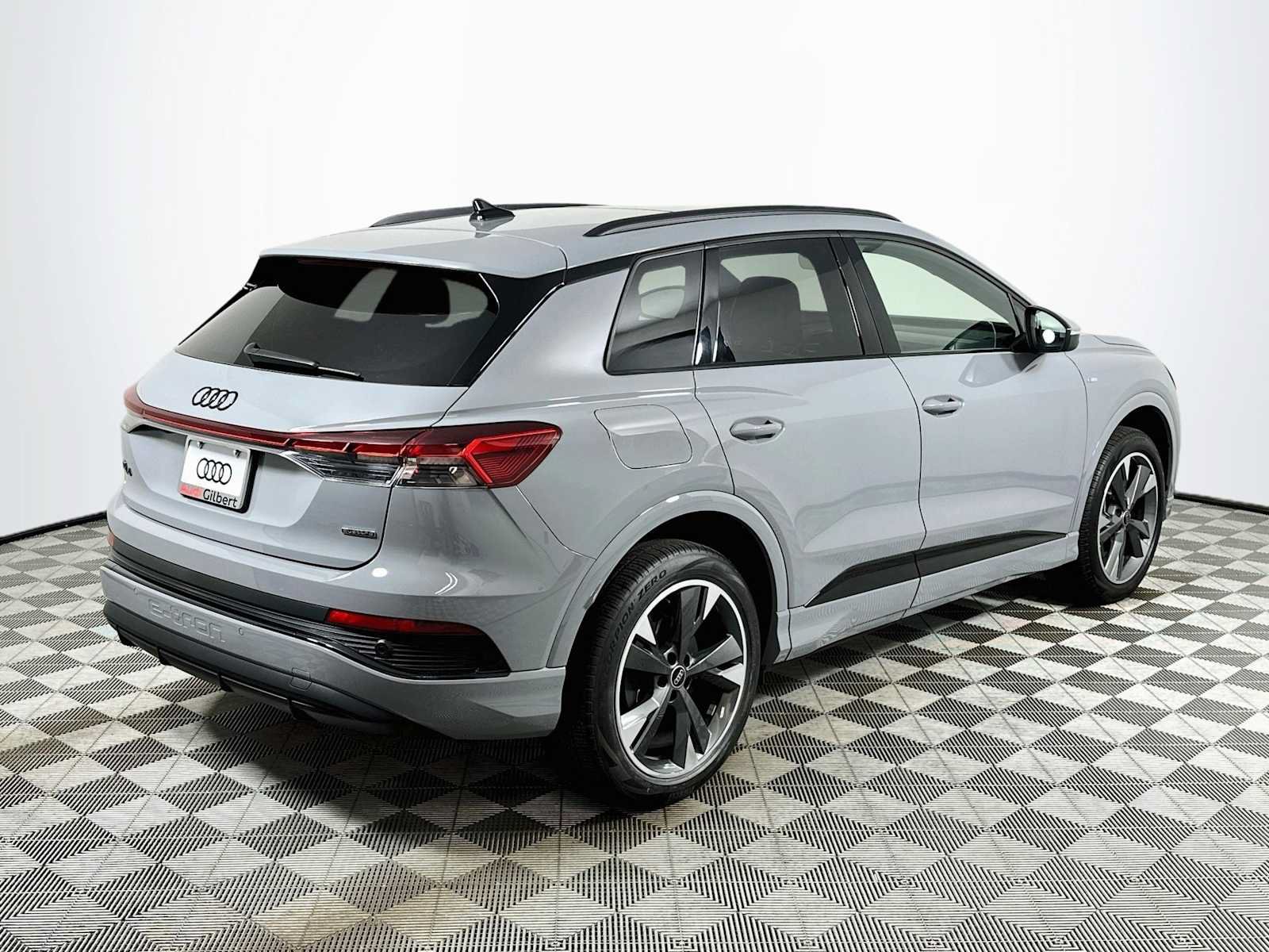 Used 2024 Audi Q4 e-tron Premium w/ Convenience Package AWD/4WD image 7