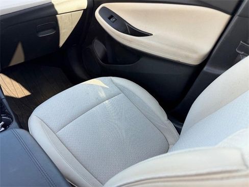 Used 2024 Buick Encore GX Preferred image 15