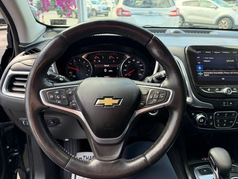 Used 2022 Chevrolet Equinox Premier AWD/4WD image 15