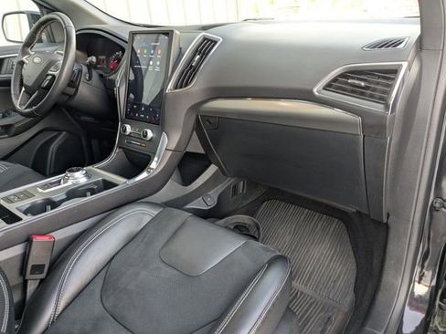 Used 2022 Ford Edge ST w/ Equipment Group 401A AWD/4WD image 33