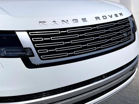 Used 2025 Land Rover Range Rover Autobiography AWD/4WD image 20