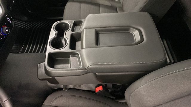 Used 2024 Chevrolet Silverado 1500 LT AWD/4WD image 18