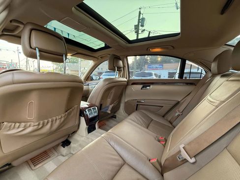 Used 2009 Mercedes-Benz S 550 4MATIC image 44