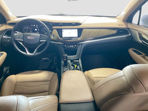 Used 2020 Cadillac XT6 Sport w/ Platinum Package AWD/4WD image 16