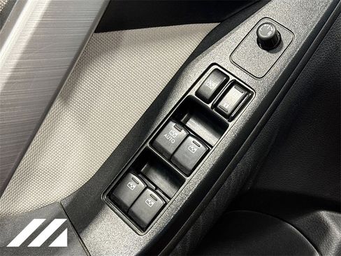 Used 2016 Subaru Forester 2.5i Premium w/ Popular Package #2 image 19