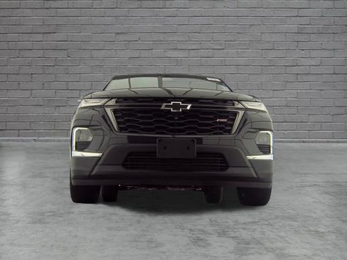 Used 2023 Chevrolet Traverse RS AWD/4WD image 5