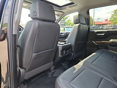 Used 2020 Chevrolet Silverado 1500 LT Trail Boss AWD/4WD image 11