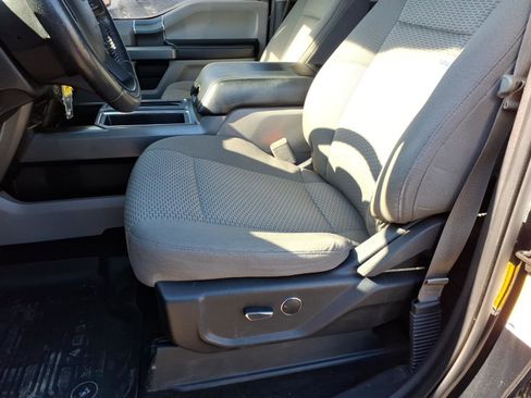 Used 2016 Ford F150 XLT w/ Equipment Group 301A Mid image 10