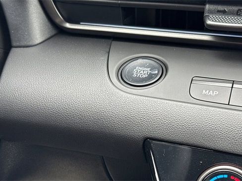 New 2025 Hyundai Elantra SEL image 22