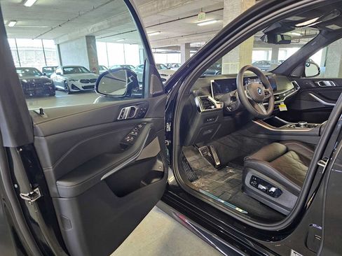 New 2026 BMW X5 xDrive50e w/ M Sport Package AWD/4WD image 32
