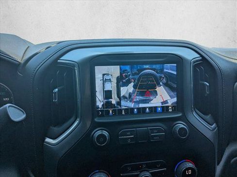Used 2022 Chevrolet Silverado 2500 LTZ AWD/4WD image 12