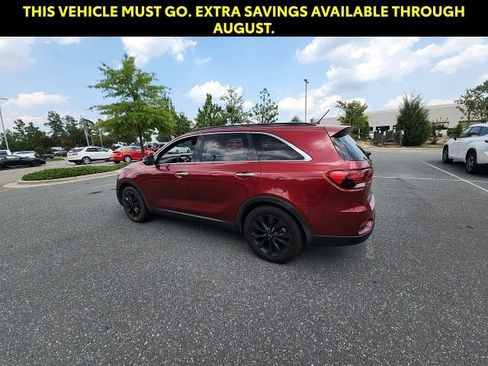 Used 2019 Kia Sorento S FWD image 8