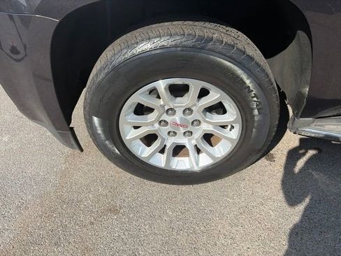 Used 2015 GMC Yukon SLT RWD image 47
