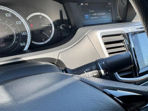 Used 2016 Honda Accord EX image 21