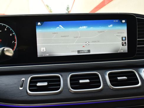 Used 2020 Mercedes-Benz GLS 580 4MATIC image 25