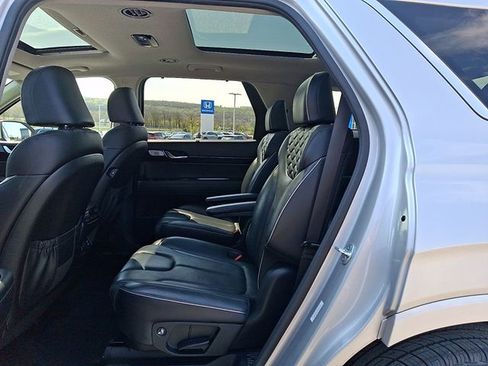 Used 2021 Hyundai Palisade Limited AWD/4WD image 11
