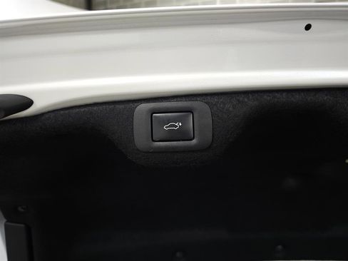 Certified 2024 Lexus ES 250 w/ Premium Package image 8