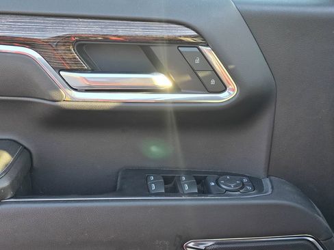 Used 2024 GMC Sierra 1500 Elevation w/ Elevation Premium Package AWD/4WD image 9