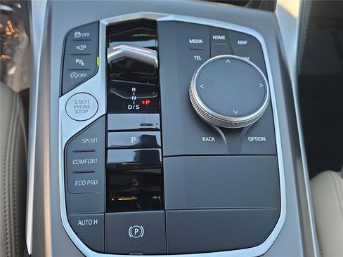 Used 2025 BMW M240i Coupe image 18