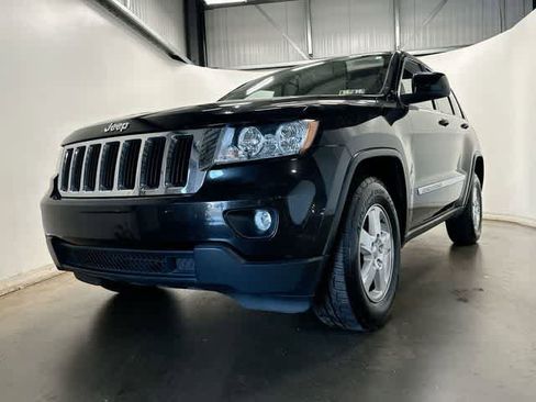 Used 2012 Jeep Grand Cherokee Laredo w/ Laredo E Group AWD/4WD image 26