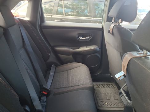 Used 2023 Honda HR-V Sport image 8