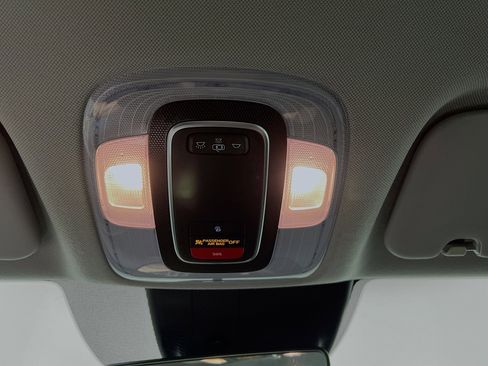 Used 2022 Hyundai Elantra SEL image 21