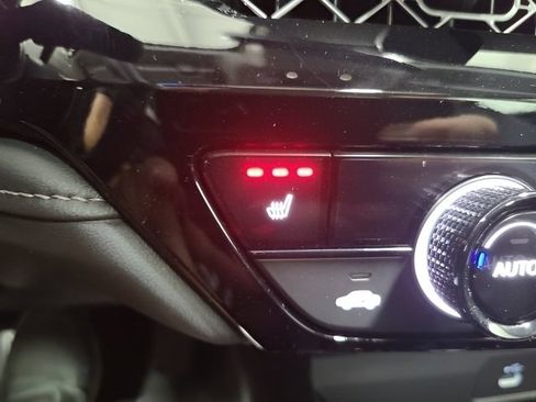 Used 2024 Honda Accord EX-L image 34