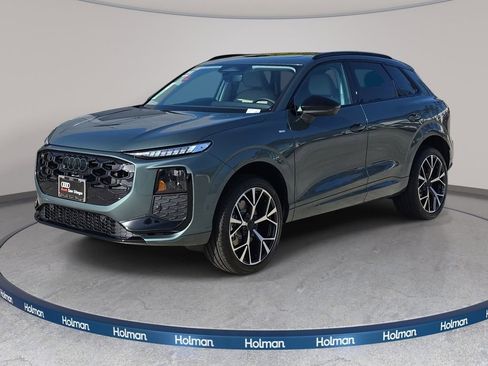 New 2026 Audi Q3 quattro 2.0T image 1