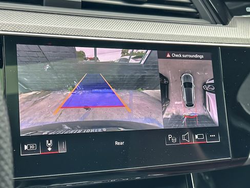 Certified 2024 Audi Q8 e-tron Prestige w/ Prestige Package image 19