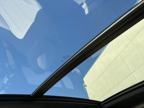 Used 2020 BMW X3 xDrive30e w/ Premium Package image 10