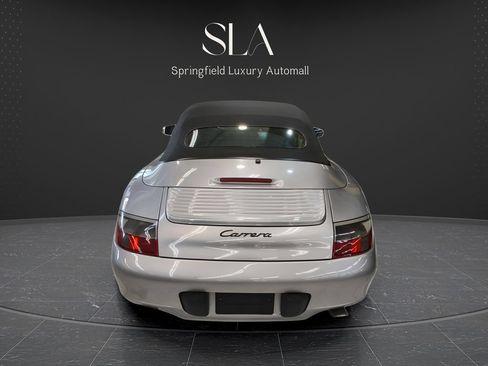 Used 2001 Porsche 911 Carrera RWD image 5