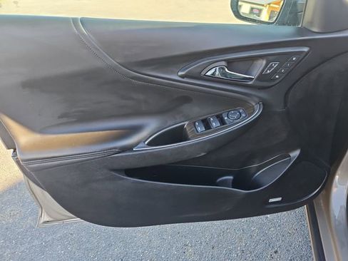 Used 2024 Chevrolet Malibu LT image 11