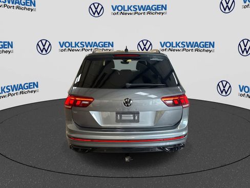 Used 2022 Volkswagen Tiguan SE R-Line FWD image 13
