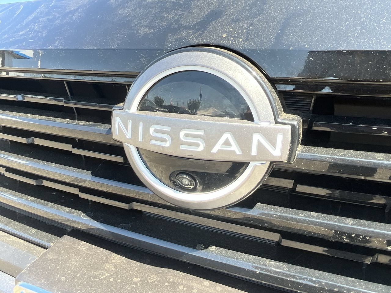 Used 2025 Nissan Kicks SR FWD image 27