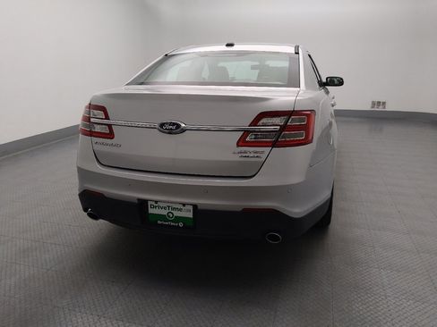 Used 2016 Ford Taurus Limited FWD image 7