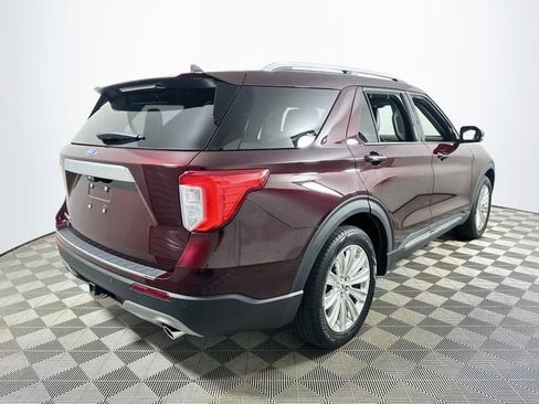 Used 2022 Ford Explorer Limited w/ Equipment Group 301A RWD image 3