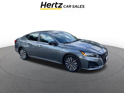 Used 2025 Nissan Altima 2.5 SV