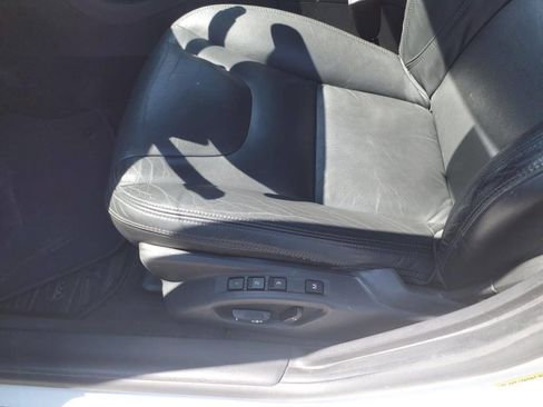 Used 2013 Volvo S60 T5 image 15