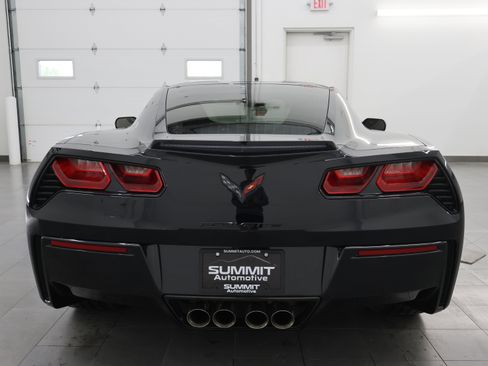 Used 2019 Chevrolet Corvette Stingray Coupe w/ Carbon Flash Badge Package RWD image 24