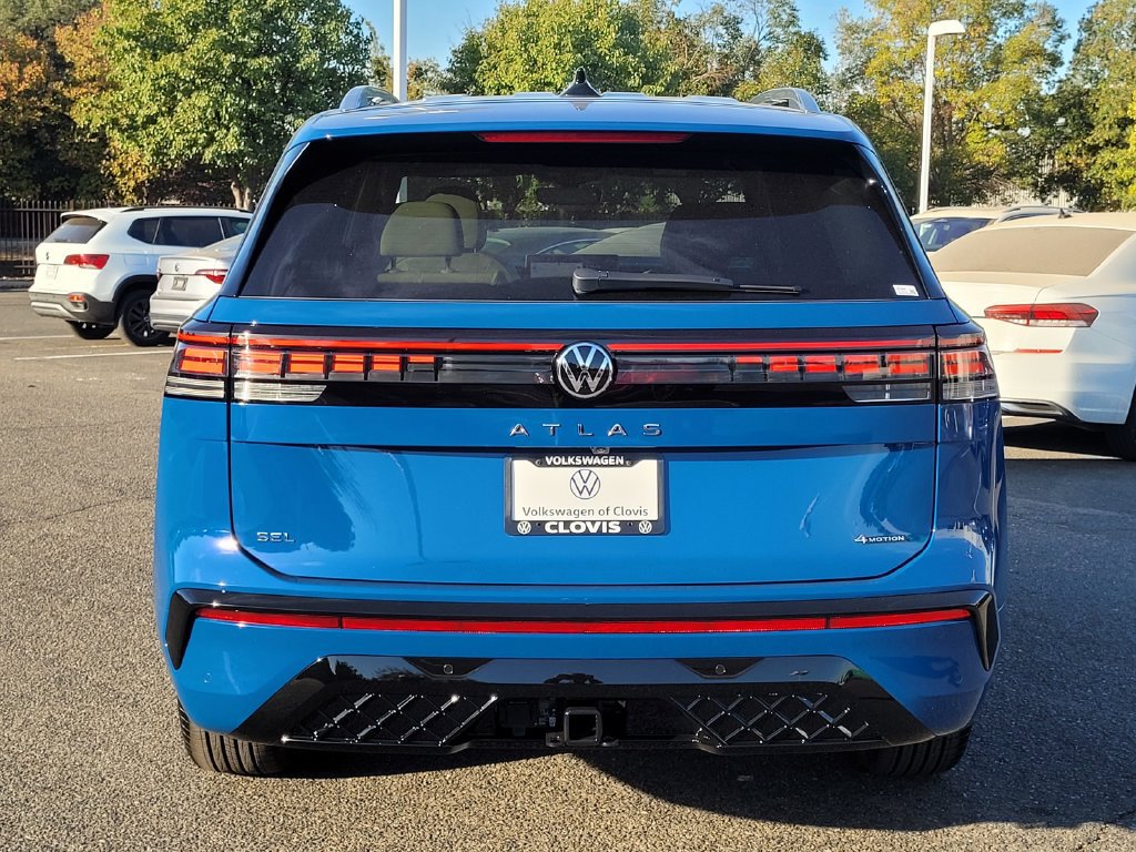 New 2027 Volkswagen Atlas SEL R-Line AWD/4WD image 6