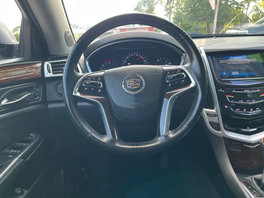 Used 2016 Cadillac SRX Luxury w/ Driver Awareness Package AWD/4WD image 17