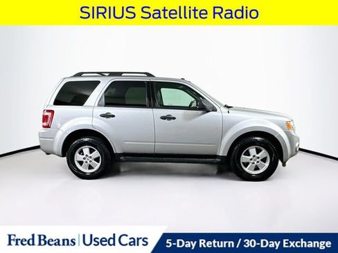 Used 2010 Ford Escape XLT AWD/4WD image 10