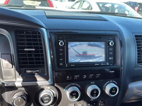 Used 2019 Toyota Sequoia Platinum image 6